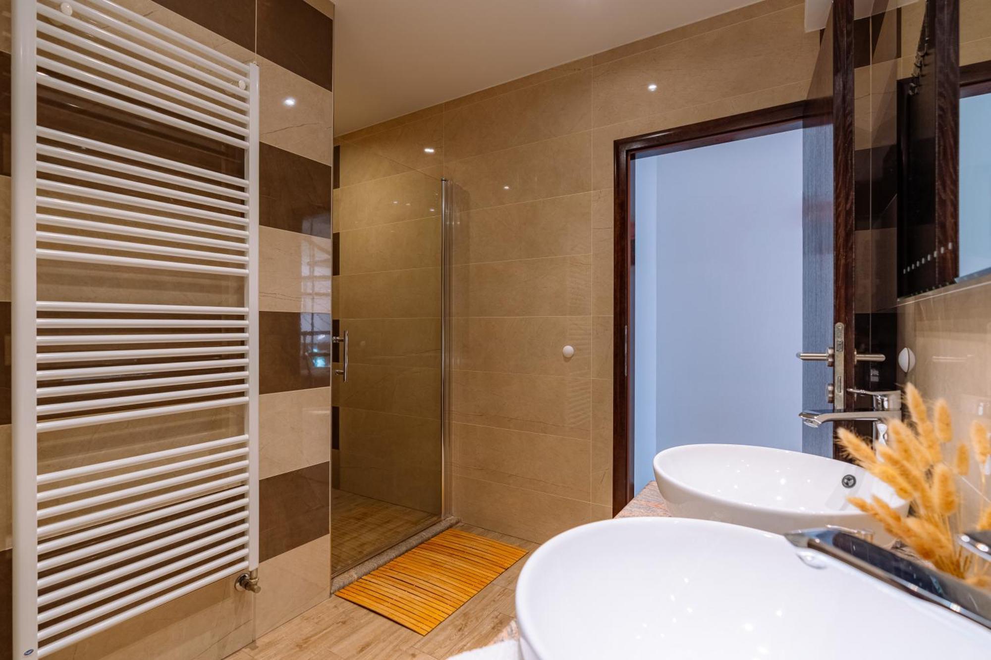 Nerica Apartment Zavalatica Kültér fotó